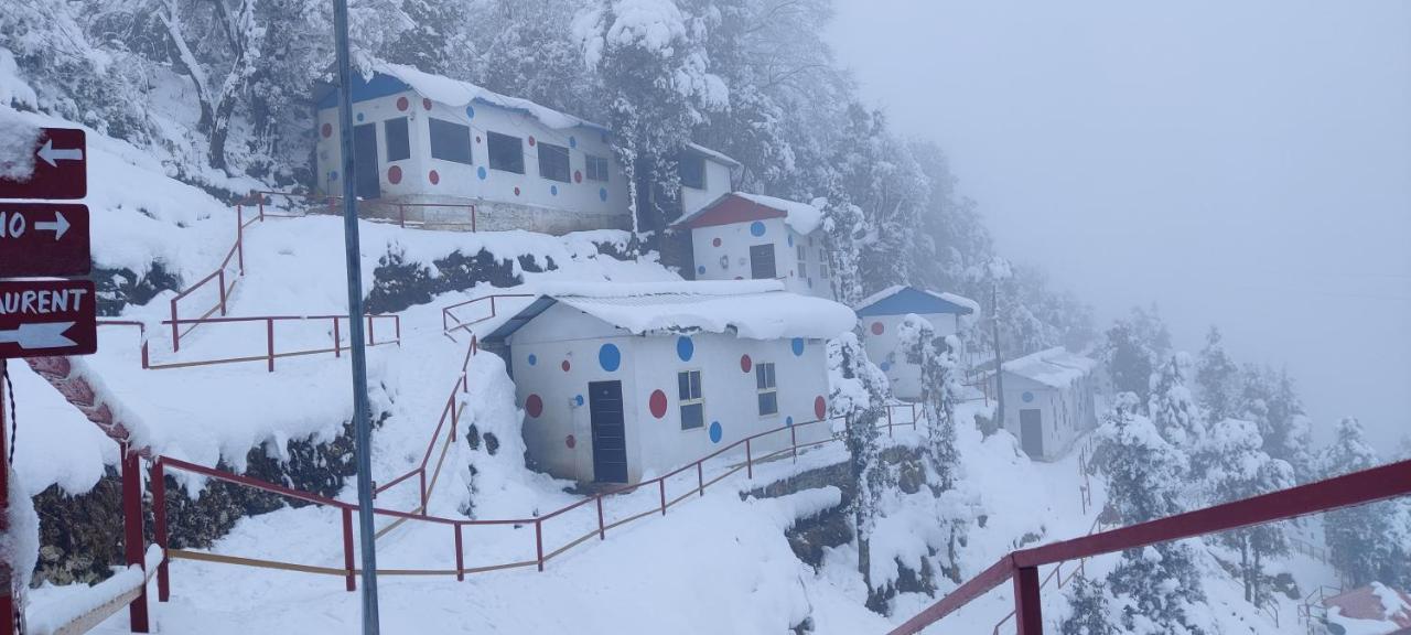 Dev Bhoomi Resort Kanatal Exteriér fotografie